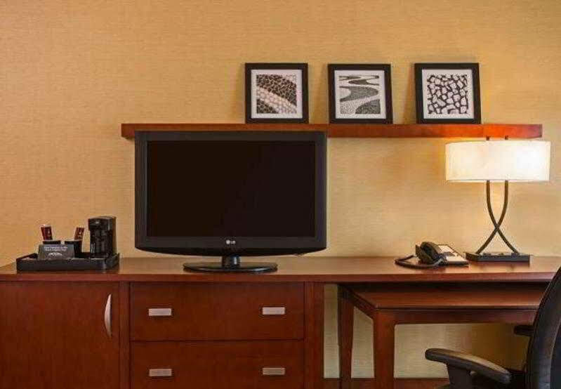 Hotel Courtyard By Marriott Boston Norwood/canton